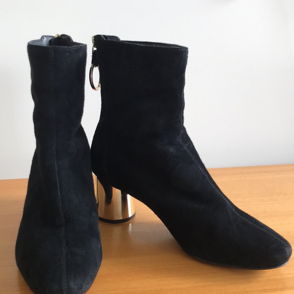 Suede boots - Picture 3 of 8